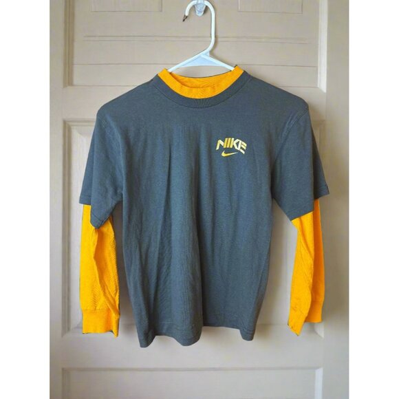 Nike Boys Size 8 Long Sleeve Layered Look Shirt - Picture 1 of 3